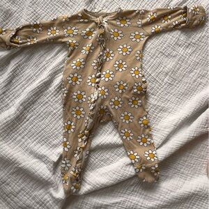 Daisy Footie- 3-6mo